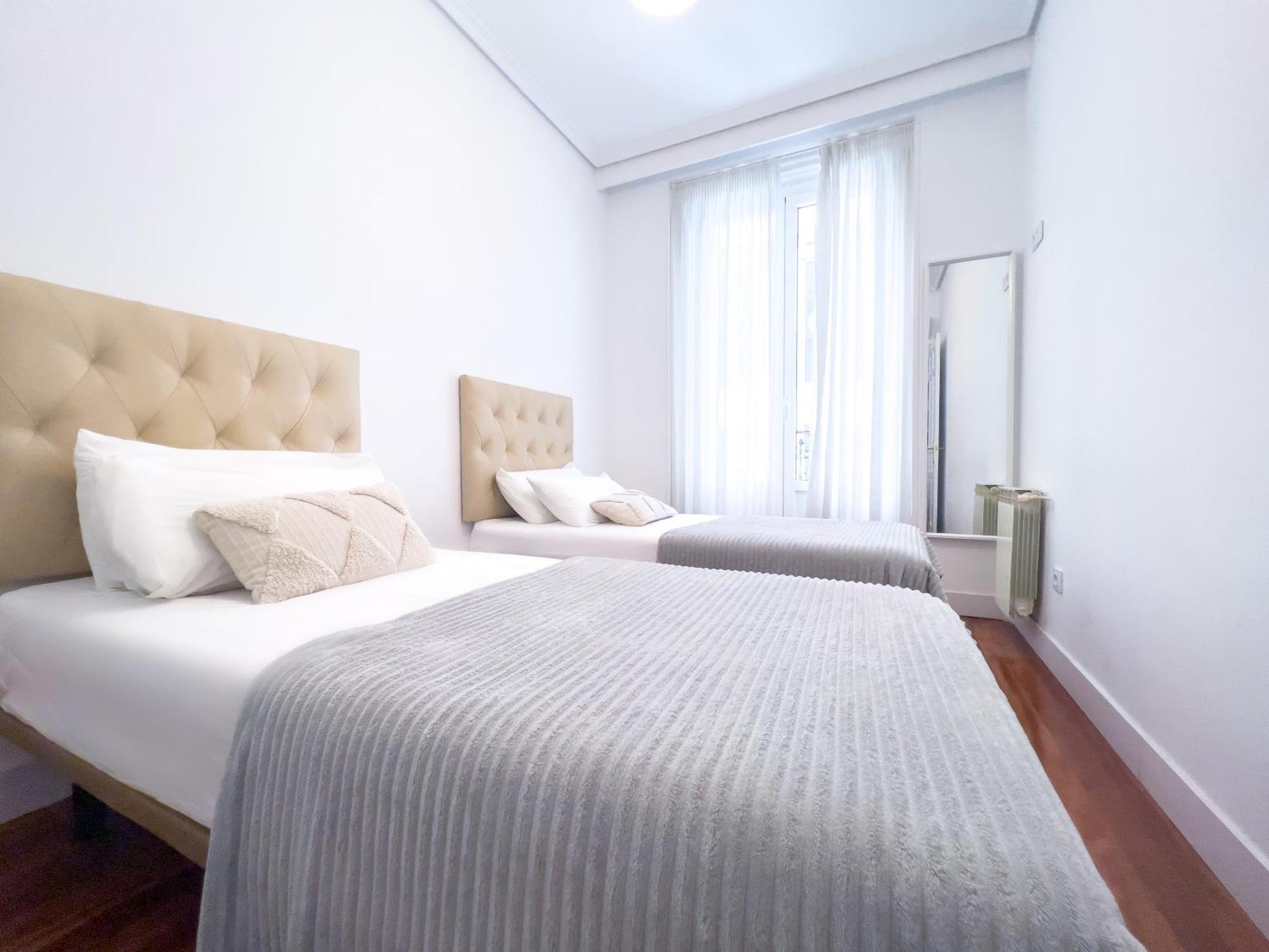 Callao Suites 马德里 外观 照片